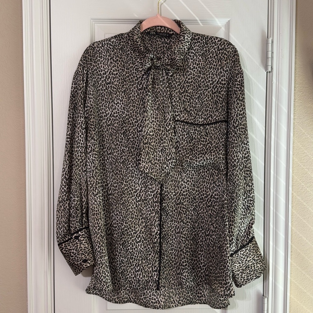 Zara Leopard Button Up Blouse